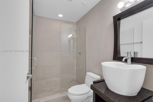 1300 Pennsylvania Ave 209, Miami Beach, FL 33139