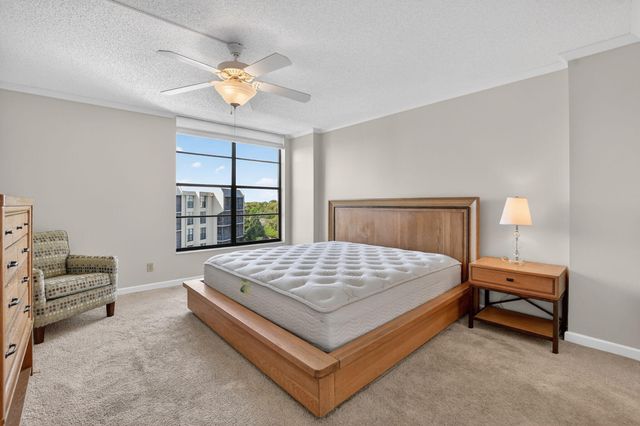 20 Royal Palm Way 602, Boca Raton, FL 33432