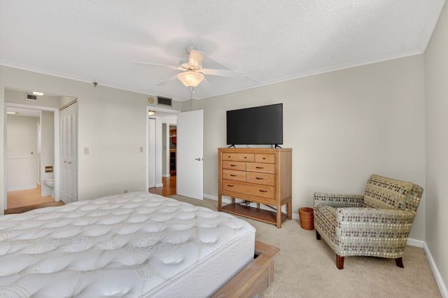 20 Royal Palm Way 602, Boca Raton, FL 33432