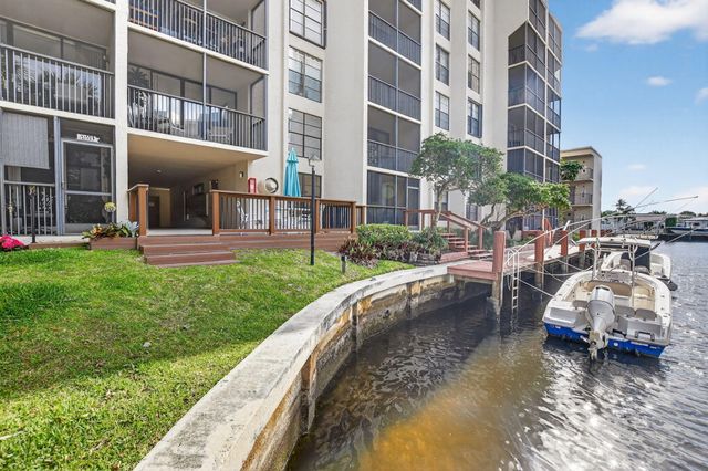 20 Royal Palm Way 602, Boca Raton, FL 33432