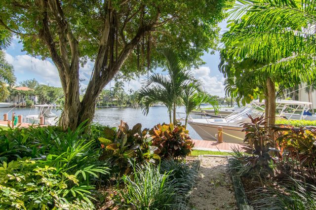 20 Royal Palm Way 602, Boca Raton, FL 33432