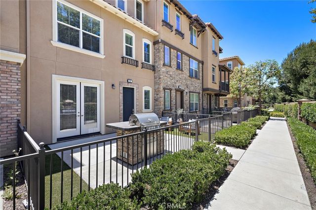 23 Aliso Ridge Loop, Mission Viejo, CA 92691