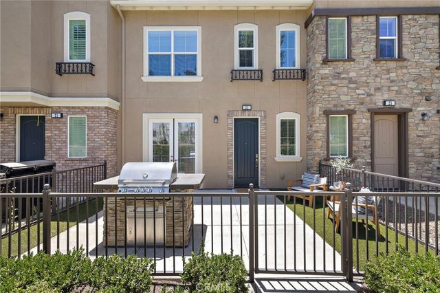 23 Aliso Ridge Loop, Mission Viejo, CA 92691