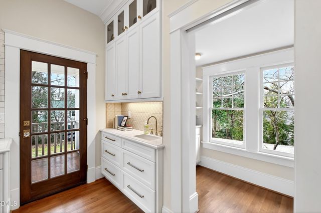 301 Hillsborough Street, Chapel Hill, NC 27514