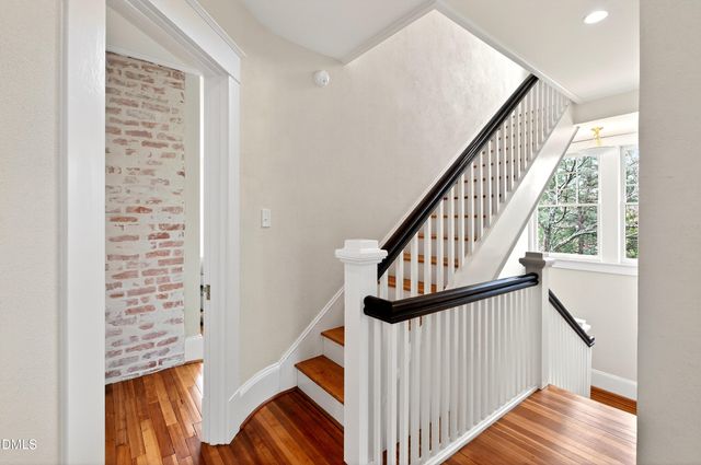 301 Hillsborough Street, Chapel Hill, NC 27514