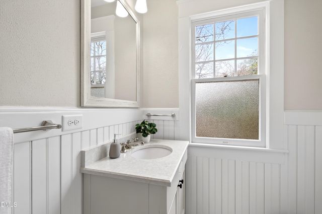 301 Hillsborough Street, Chapel Hill, NC 27514