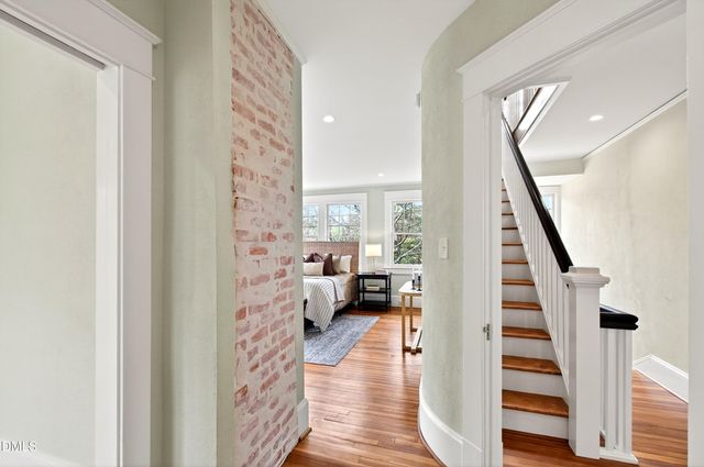 301 Hillsborough Street, Chapel Hill, NC 27514