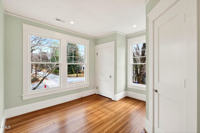 301 Hillsborough Street, Chapel Hill, NC 27514