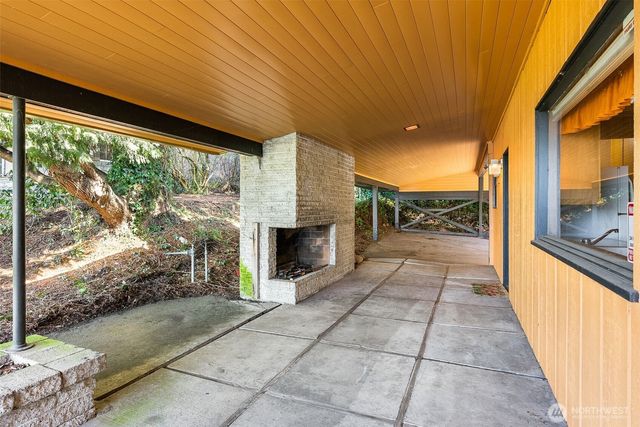 2521 103rd Avenue SE, Bellevue, WA 98004