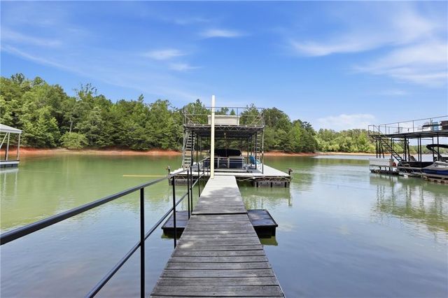 4825 Perry Road, Gainesville, GA 30506