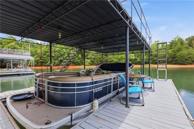 4825 Perry Road, Gainesville, GA 30506