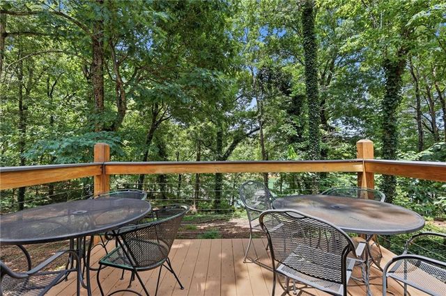 4825 Perry Road, Gainesville, GA 30506