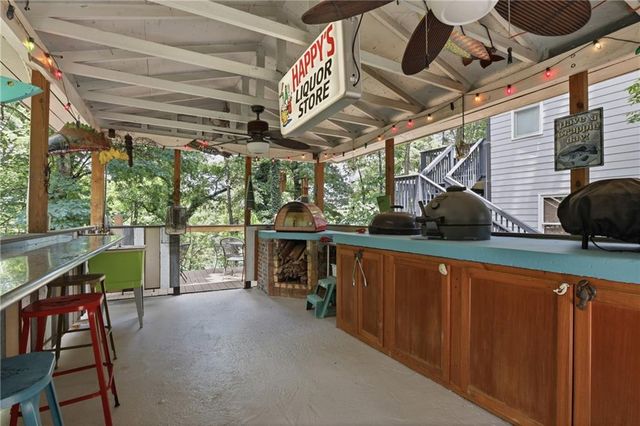 4825 Perry Road, Gainesville, GA 30506