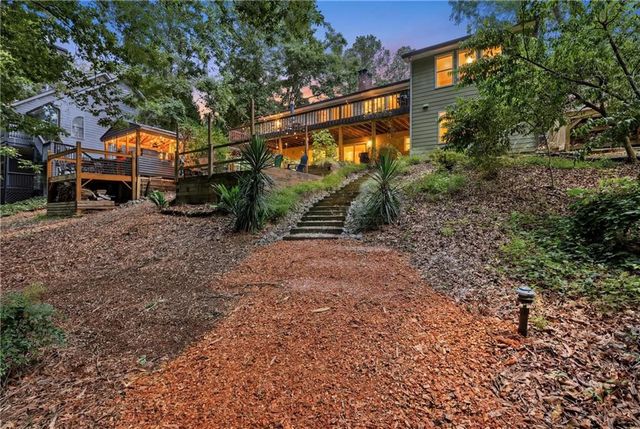 4825 Perry Road, Gainesville, GA 30506