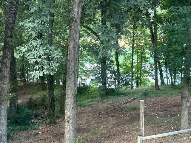 4825 Perry Road, Gainesville, GA 30506