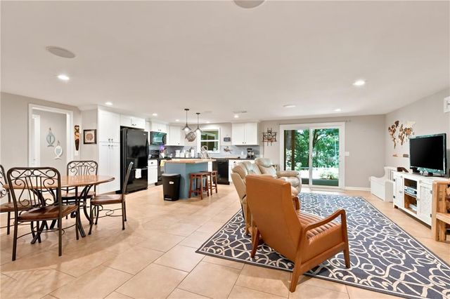 4825 Perry Road, Gainesville, GA 30506