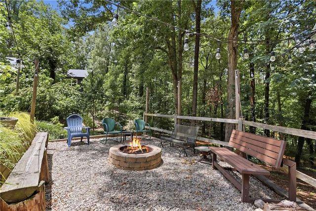 4825 Perry Road, Gainesville, GA 30506