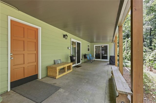 4825 Perry Road, Gainesville, GA 30506