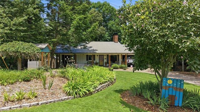 4825 Perry Road, Gainesville, GA 30506
