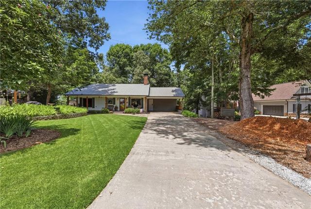 4825 Perry Road, Gainesville, GA 30506