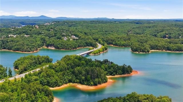 4825 Perry Road, Gainesville, GA 30506
