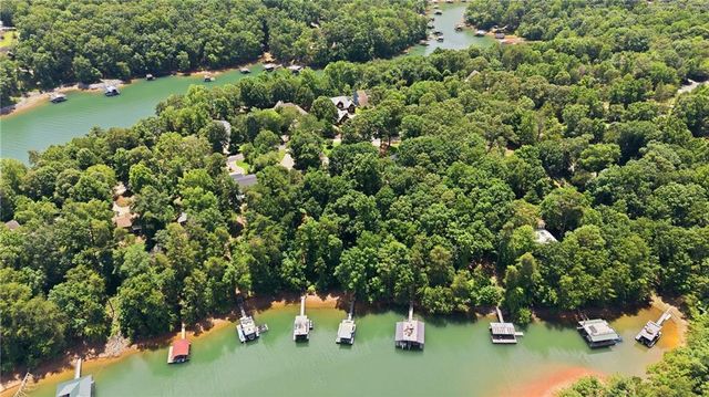 4825 Perry Road, Gainesville, GA 30506