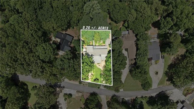 4825 Perry Road, Gainesville, GA 30506
