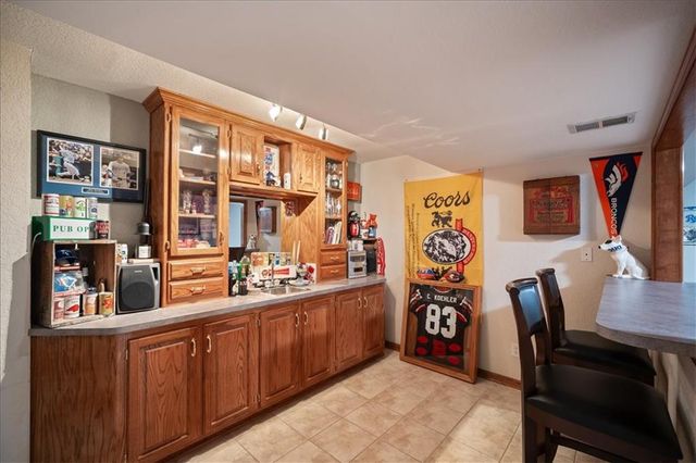 502 Sugarland Drive, Pleasant Hill, MO 64080