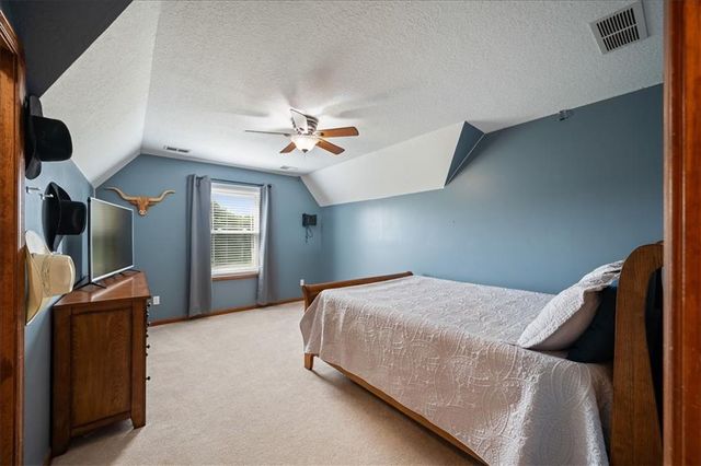 502 Sugarland Drive, Pleasant Hill, MO 64080