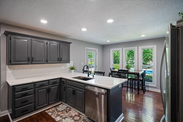 502 Sugarland Drive, Pleasant Hill, MO 64080