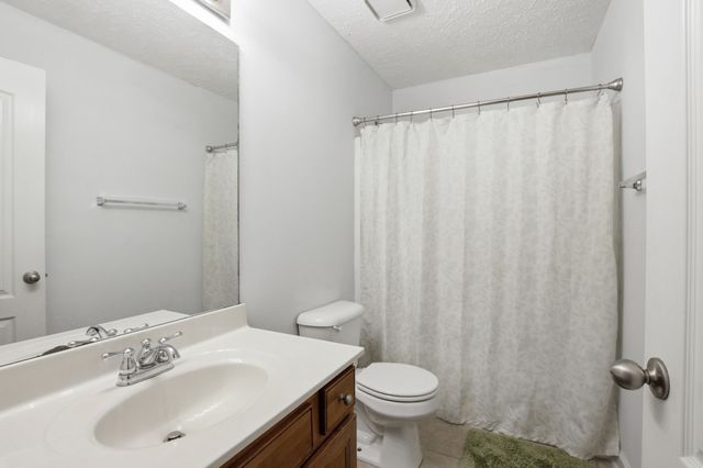 1011 Laramie Ct, Murfreesboro, TN 37128