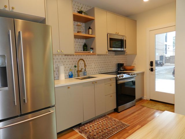 236 E 4th Avenue, Columbus, OH 43201