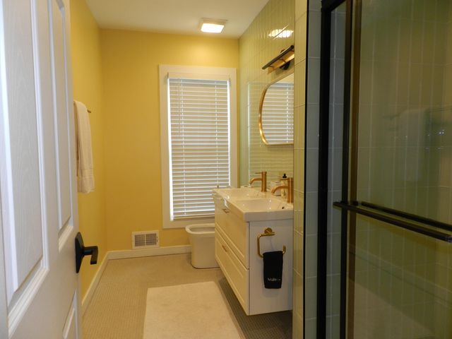 236 E 4th Avenue, Columbus, OH 43201