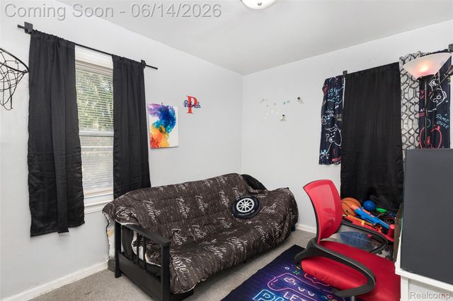 20308 Gilchrist Street, Detroit, MI 48235