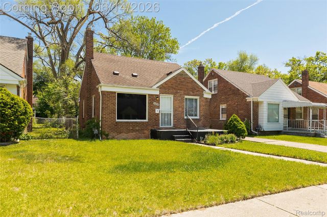 20308 Gilchrist Street, Detroit, MI 48235