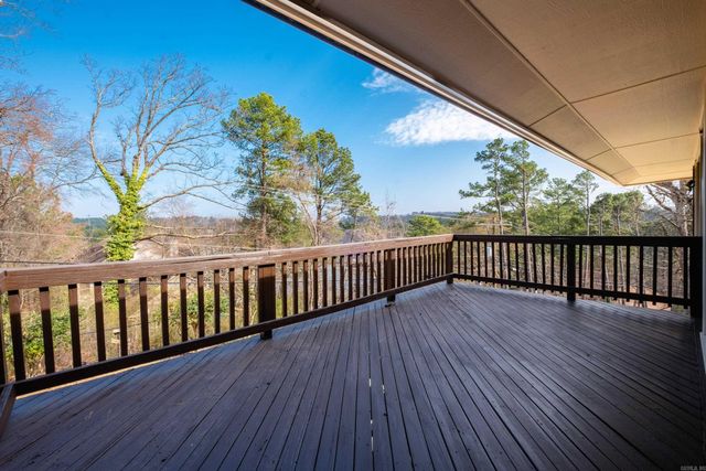 4 Flintwood Drive, Little Rock, AR 72227