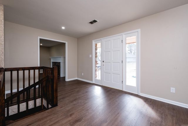 4 Flintwood Drive, Little Rock, AR 72227