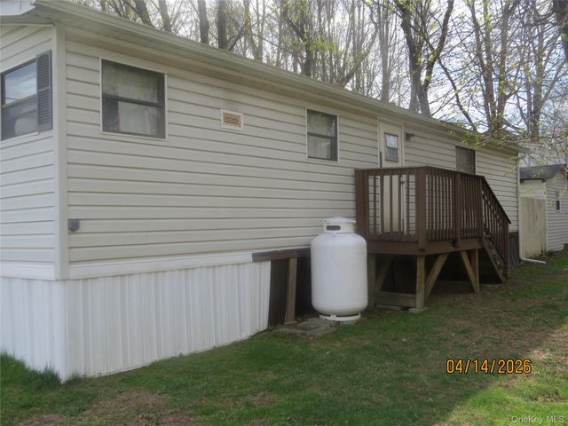 723 Beekman Road 41, Hopewell Junction, NY 12533