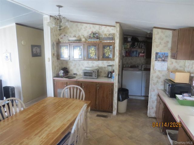 723 Beekman Road 41, Hopewell Junction, NY 12533