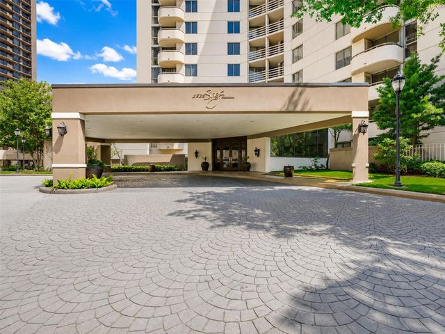 3525 Sage Road 1210, Houston, TX 77056
