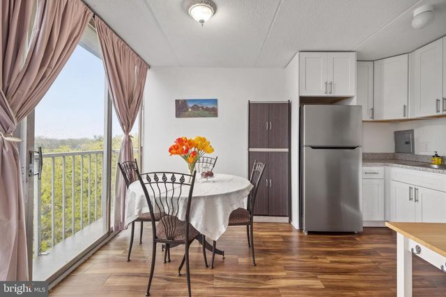 603 PLAYA DEL SOL, Cherry Hill, NJ 08002