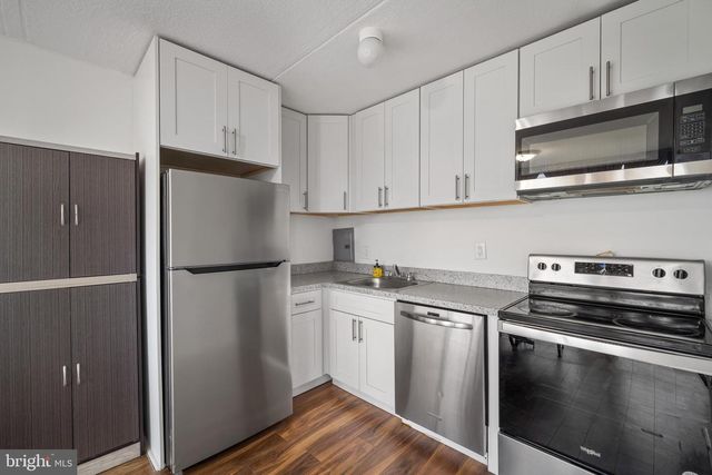 603 PLAYA DEL SOL, Cherry Hill, NJ 08002