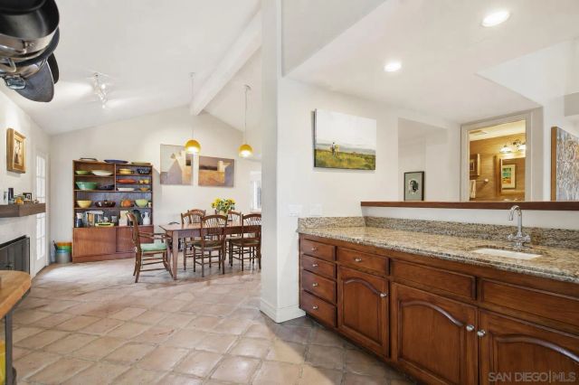3548 Rosa Way, Fallbrook, CA 92028