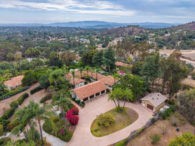 3548 Rosa Way, Fallbrook, CA 92028