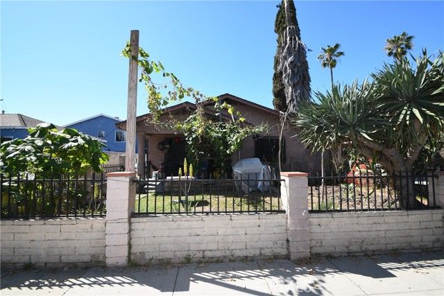 1731 Gaviota Avenue, Long Beach, CA 90813