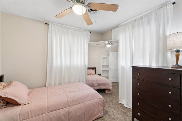 804 NW 8th Street, Moore, OK 73160