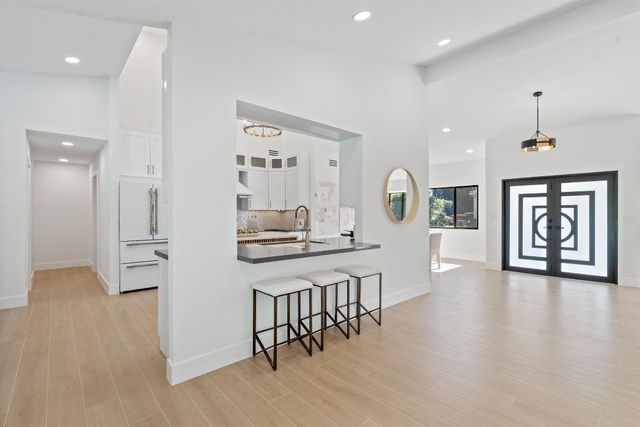 4543 Gleneagles Drive, Boynton Beach, FL 33436