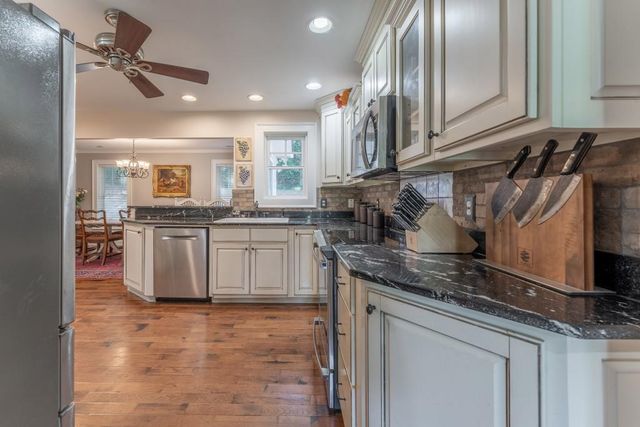 1213 Carters Road, Chatsworth, GA 30705