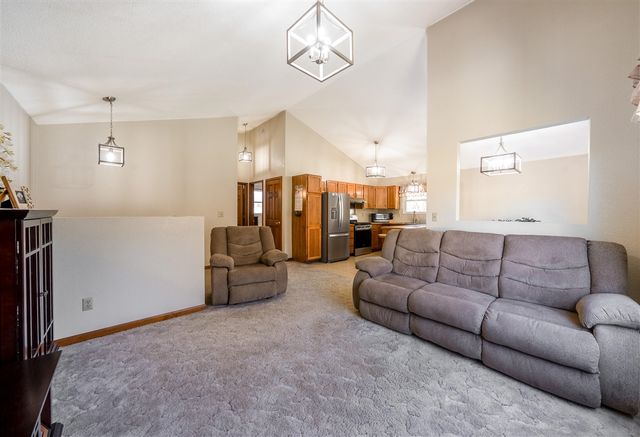 3382 Sunset Drive, Muskegon, MI 49444