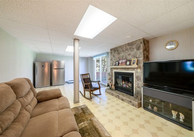 3382 Sunset Drive, Muskegon, MI 49444